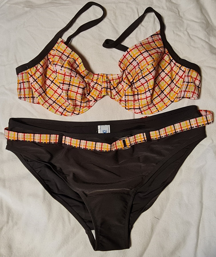 Arena Lucrecia Damen Bügel Bikini bubble pink multi.deep Gr. 46C NEU (A)