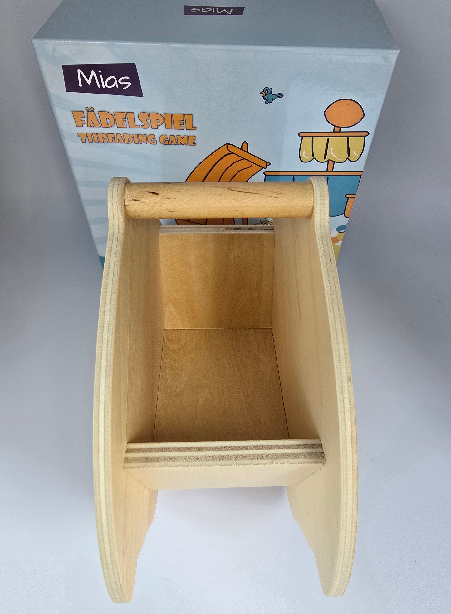 Mias Fädelspiel aus Holz Arche Noah